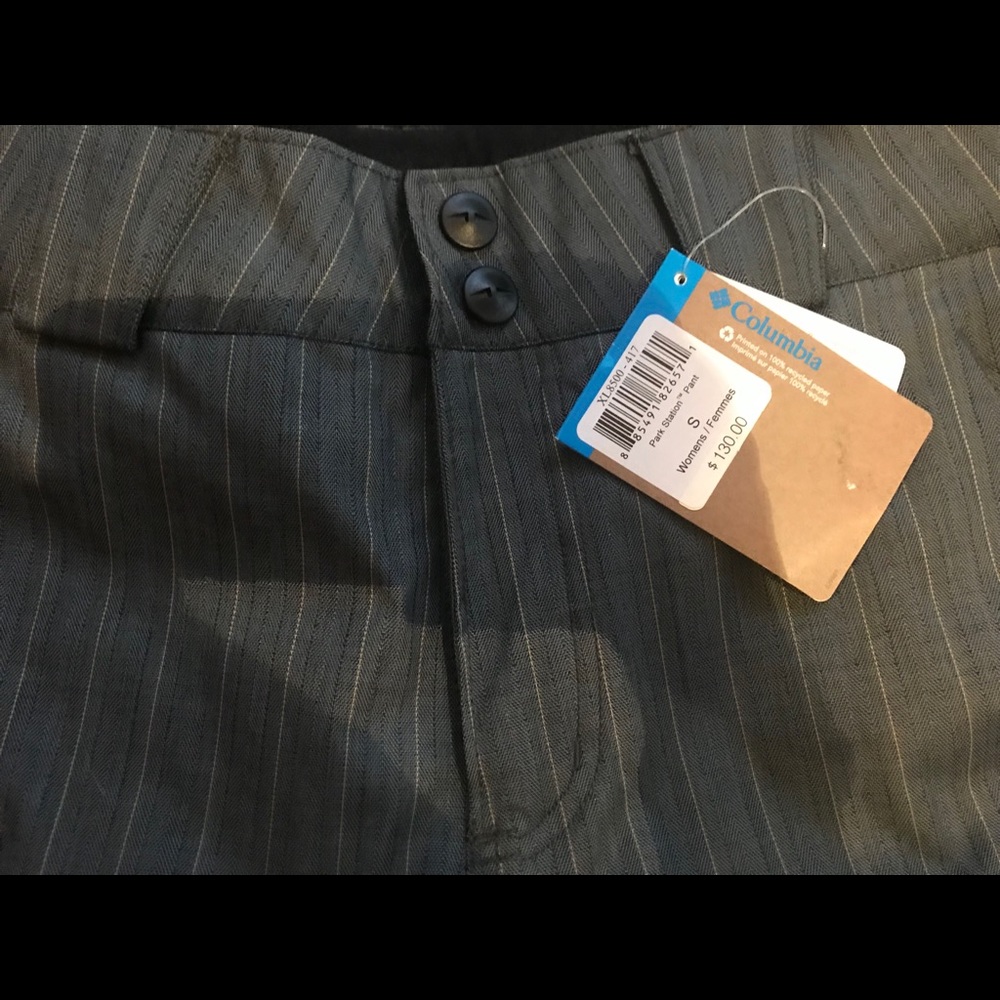 Columbia ski/snow pants. NWT.